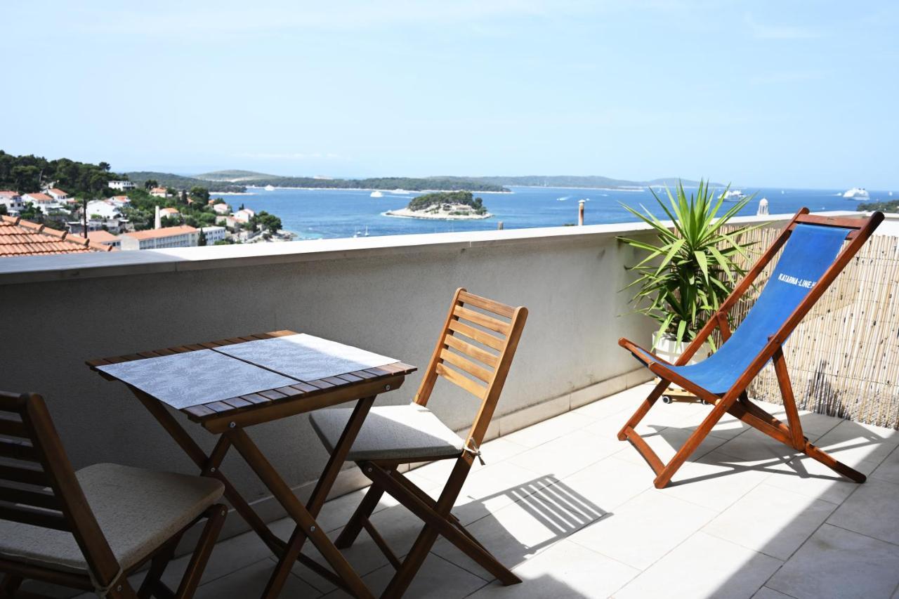 Tiktok View - Zf Hvar Hvar Town Eksteriør bilde